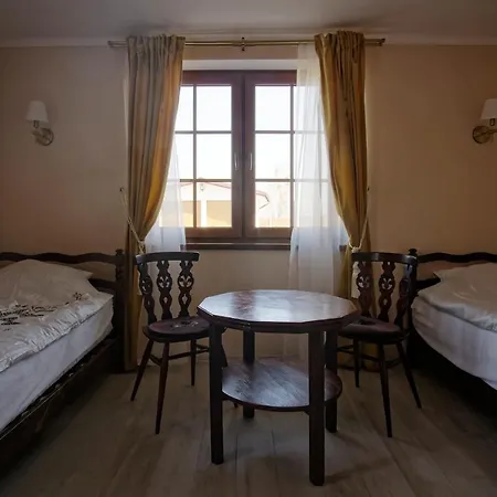 Czapla Stare Sady 3*