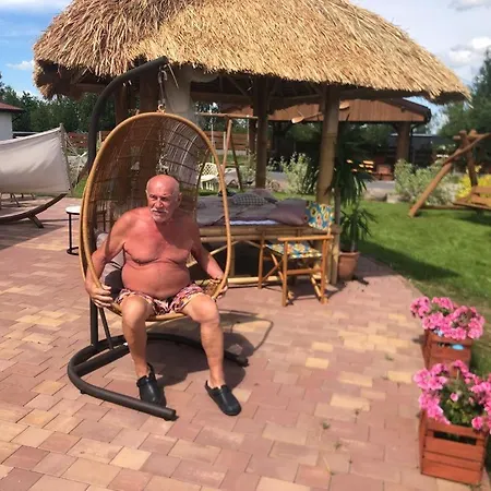 Czapla Stare Sady 住宿加早餐酒店 3*