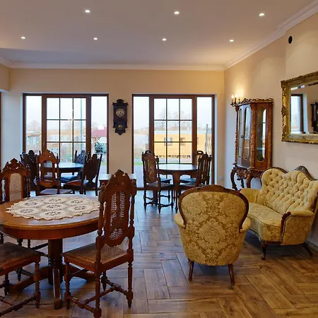 Czapla Stare Sady 住宿加早餐酒店 Mikołajki