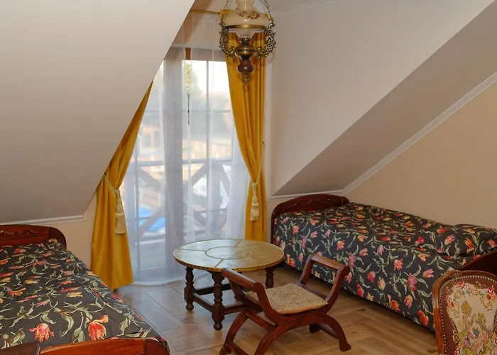 Czapla Stare Sady 3*